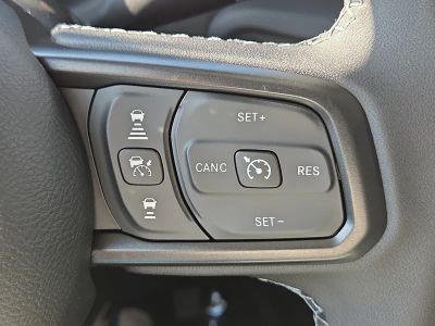 2026 Jeep Gladiator — photo 28 view