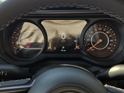 2026 Jeep Gladiator — photo 29 view