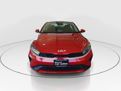 2023 Kia Forte - Photo 2