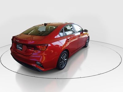 2023 Kia Forte - Photo 7