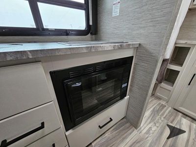 2023 Thor Motor Coach Compass AWD - Photo 15