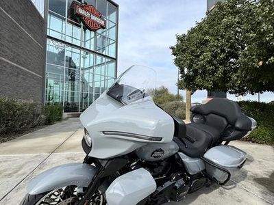 2026 Harley-Davidson FLHXL - Street Glide Limited - Photo 11