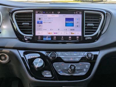 2026 Chrysler Voyager — photo 16 view