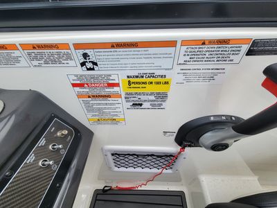 2020 Bayliner VR5 Bowrider I/O - Photo 32