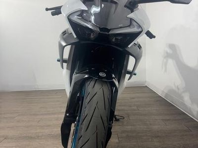 2026 CFMOTO 675SS - Photo 3