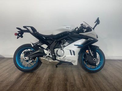 2026 CFMOTO 675SS - Photo 7