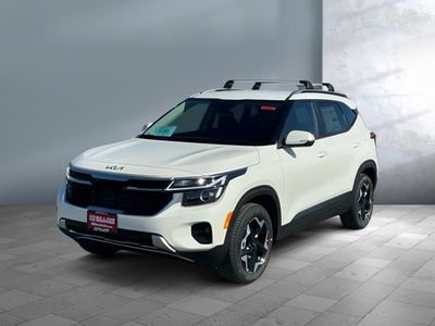 2026 Kia Seltos — front three-quarter view