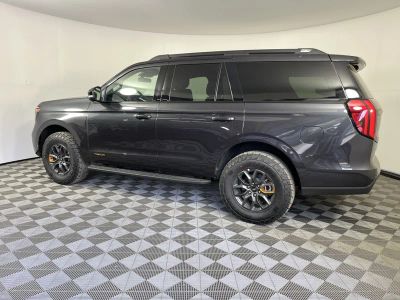 2026 Ford Expedition — side profile view