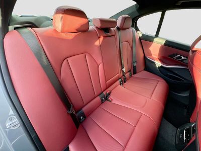 2026 BMW 3 Series — photo 21 view