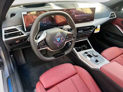 2026 BMW 3 Series — photo 7 view