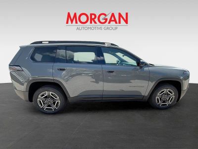 2026 Jeep Cherokee — side profile view