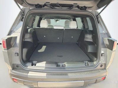 2026 Jeep Cherokee — photo 12 view