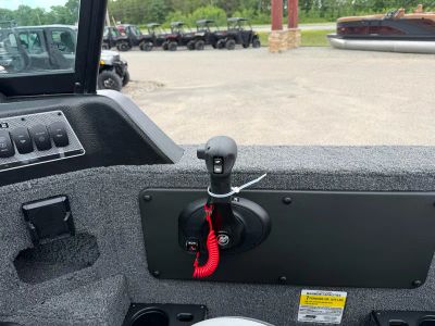 2027 Lund 1875 IMPACT XS — photo 11 view