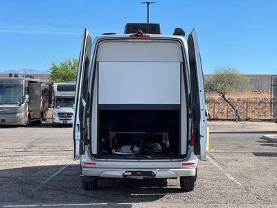 2024 Airstream INTERSTATE - Photo 2