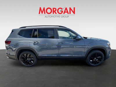2026 Volkswagen Atlas — photo 8 view