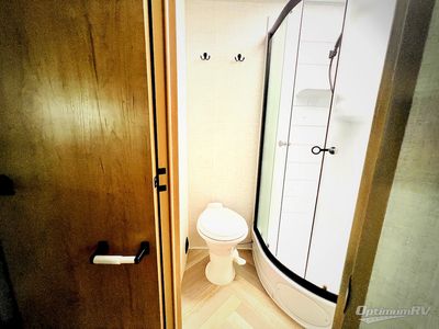2025 Ember RV E-Series - Photo 15