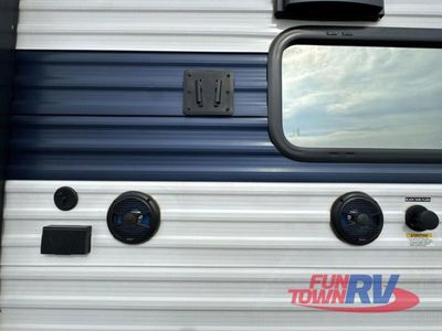 2023 Forest River RV Cherokee Wolf Pup - Photo 12