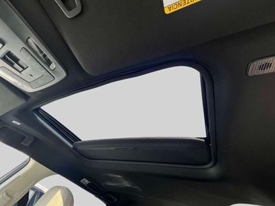 2025 Toyota Sienna - Photo 38