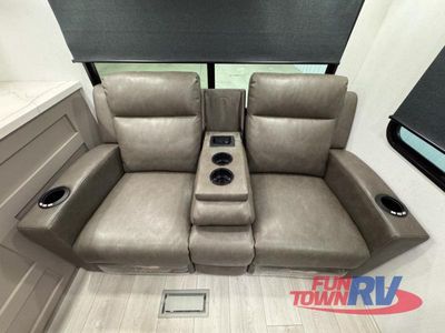 2026 KZ Connect - Photo 29