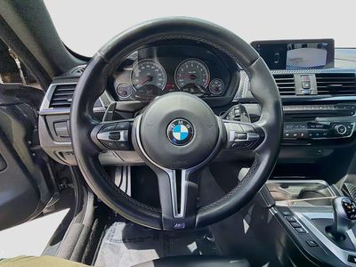 2020 BMW M4 - Photo 8