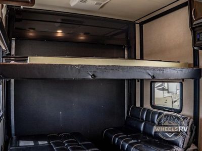 2017 Dutchmen RV Voltage - Photo 29