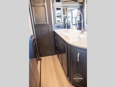 2017 Dutchmen RV Voltage - Photo 20