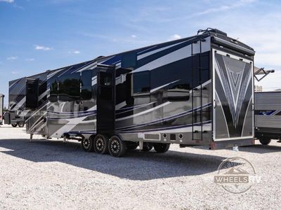 2017 Dutchmen RV Voltage - Photo 4