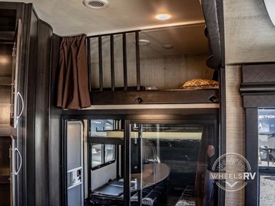2017 Dutchmen RV Voltage - Photo 27