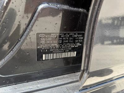 2021 Genesis G70 — photo 14 view