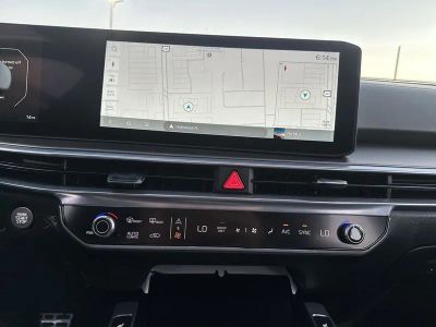 2026 Kia Sorento Hybrid — photo 23 view