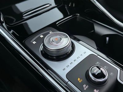 2026 Kia Sorento Hybrid — photo 22 view