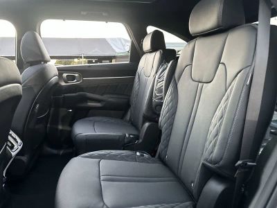 2026 Kia Sorento Hybrid — photo 25 view