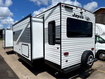 2026 Jayco Jay Flight SLX - Photo 3
