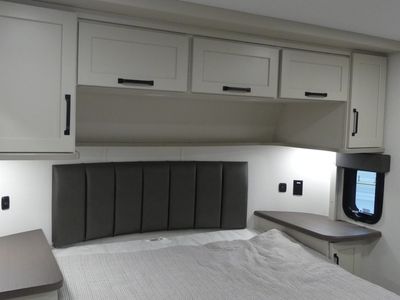2026 Grand Design Momentum M Class - Photo 9