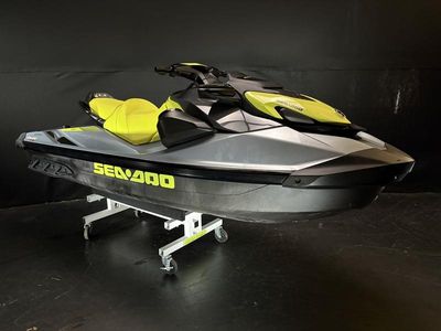 2021 Sea-Doo GTI SE 170 IBR & Sound System - Photo 3