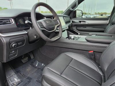 2026 Jeep Grand Wagoneer — photo 15 view