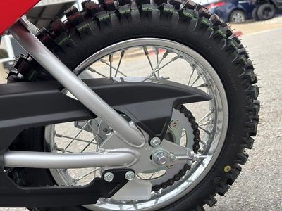2026 Honda CRF110F - Photo 7