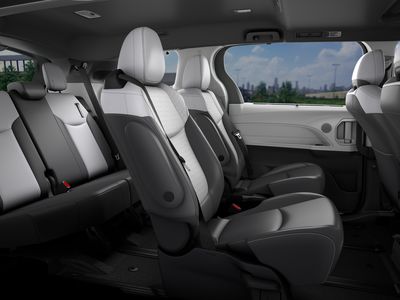 2026 Toyota Sienna - Photo 2