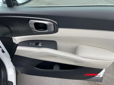 2026 Kia Sorento — photo 21 view