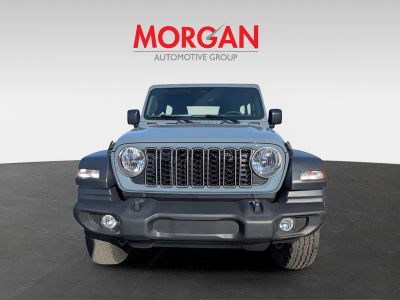2026 Jeep Wrangler — photo 7 view