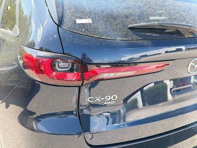 2026 Mazda CX-90 — photo 10 view