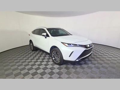 2024 Toyota Venza — photo 34 view
