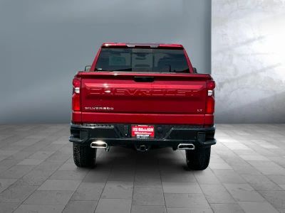 2026 Chevrolet Silverado 1500 — detail view