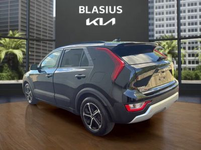 2024 Kia Niro — rear three-quarter view