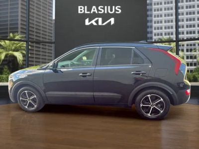 2024 Kia Niro — side profile view
