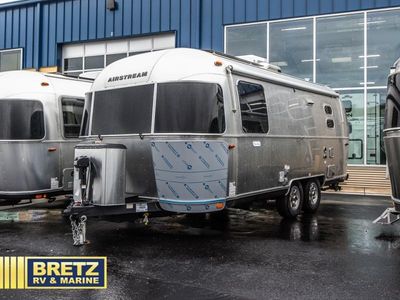 2025 Airstream Flying Cloud - Photo 2