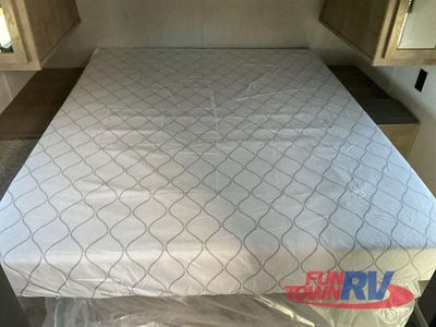 2025 Keystone RV Springdale - Photo 33
