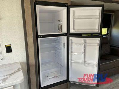 2025 Keystone RV Springdale - Photo 17
