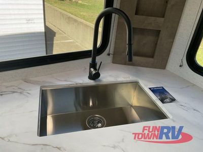 2025 Keystone RV Springdale - Photo 13