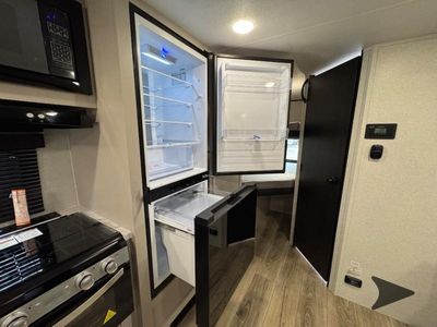 2026 Jayco Jay Feather - Photo 33